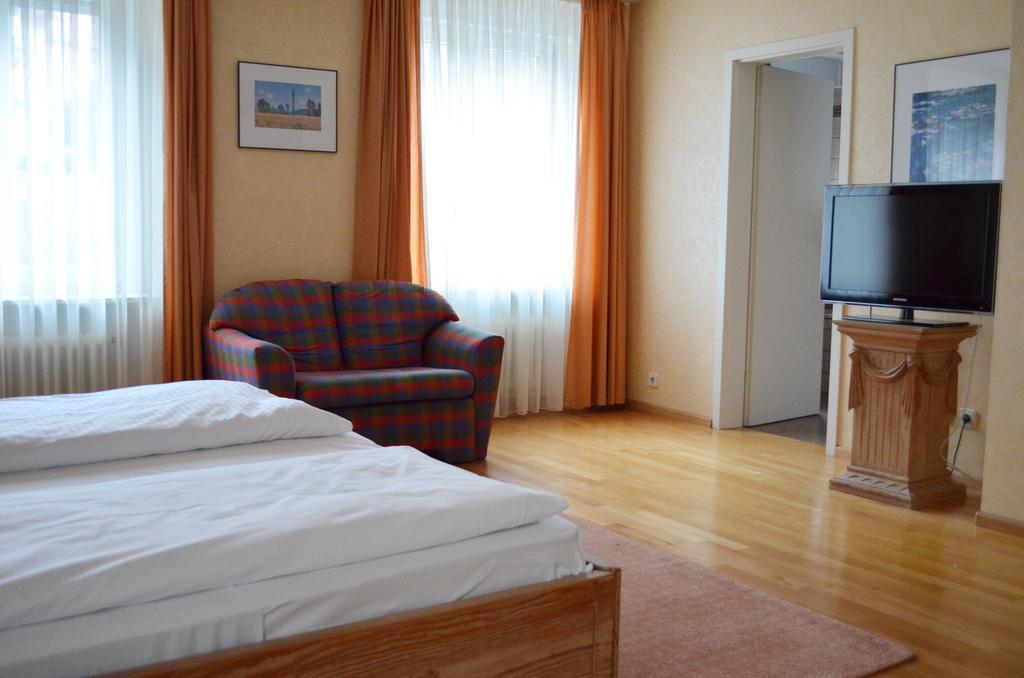 Alte Post - Hotel Am Rhein-Ufer Laufenburg Exterior photo